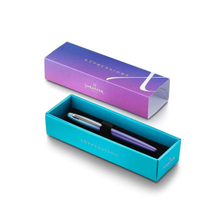 Sheaffer Expressions VFM 9430 blue and purple fountain pen in elegant box with gradient finish.