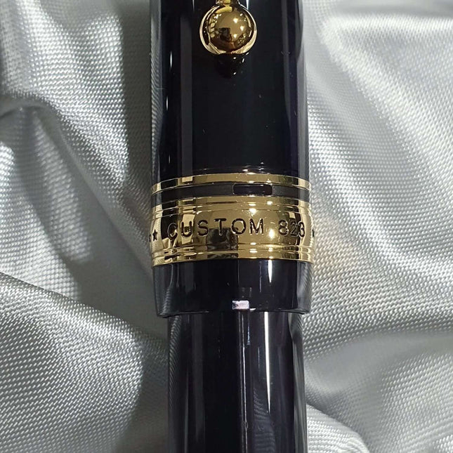 Pilot Custom 823 Black GT Fountain Pen