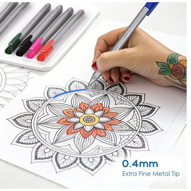 Hauser Artz Pixel Fineliner 15 Shades in use for detailed coloring with extra fine metal tip on mandala design.